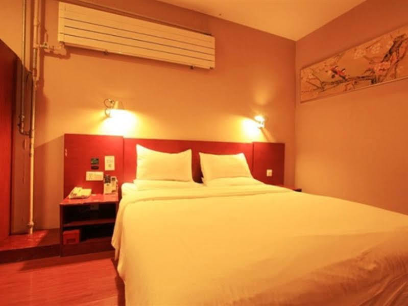 Ji Hotel Xuanwumen Пекин Экстерьер фото
